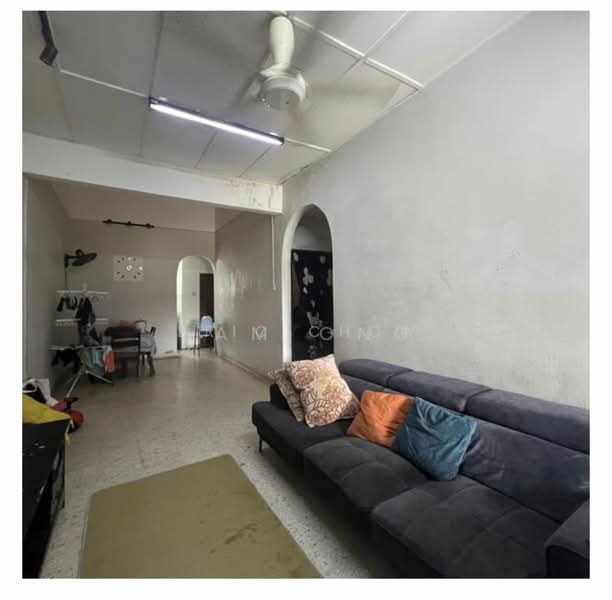 Rumah Teres untuk Dijual di Taman Rakan (Kajang) - Eric Chow - Living Room - PropertyGuru.com.my