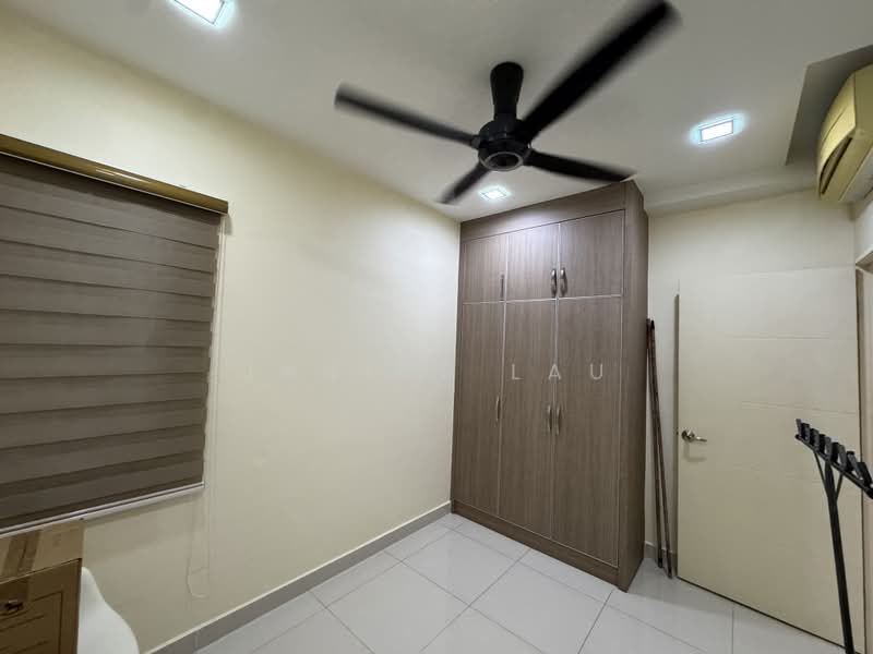 Kondominium untuk Dijual di The Z Residence - Janice Lau - Bedroom - PropertyGuru.com.my
