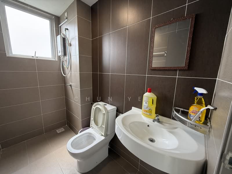 Kondominium untuk Disewa di Platinum Splendor Residence - Chun Yee - Bathroom - PropertyGuru.com.my
