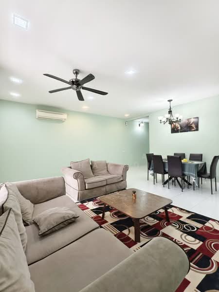 2-storey Terraced House for Rent in Bukit Indah (Iskandar Puteri (Nusajaya)) - APRILIA CHAYADI - Living Room - PropertyGuru.com.my