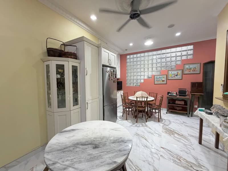 Bungalow for Sale in Seksyen 8 (Kota Damansara) - Izzah Alias - PropertyGuru.com.my
