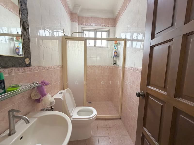 Bungalow for Sale in Seksyen 8 (Kota Damansara) - Izzah Alias - PropertyGuru.com.my