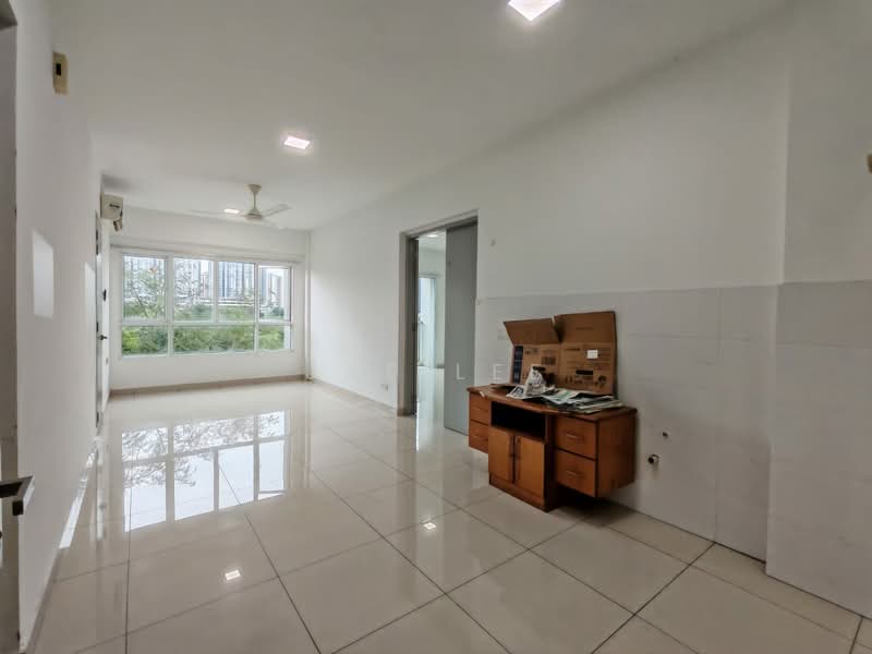 Condominium for Rent at Tropicana Bay Residences - Jae Lee - Living Room - PropertyGuru.com.my