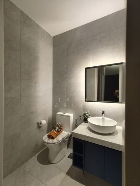Condominium for Sale at Fonavista - Natasha Farini - Bathroom - PropertyGuru.com.my