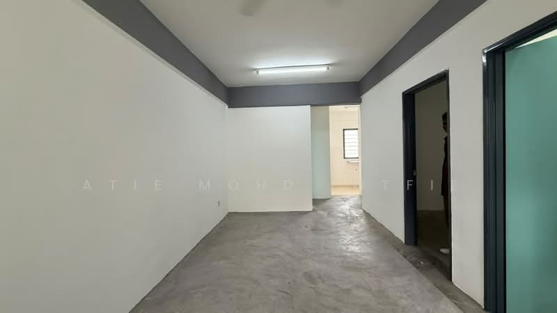 Flat for Sale at Bandar Tasik Selatan (Low Cost) - Atie Mohd Lotfie - Interior - PropertyGuru.com.my