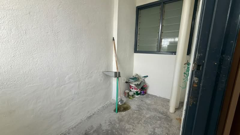 Flat for Sale at Bandar Tasik Selatan (Low Cost) - Atie Mohd Lotfie - Entrance - PropertyGuru.com.my