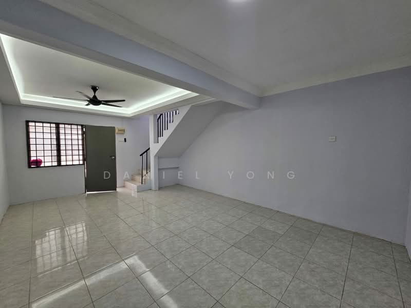 2-storey Terraced House for Sale in Taman Kota Masai (Pasir Gudang) - Daniel Yong - Living Room - PropertyGuru.com.my