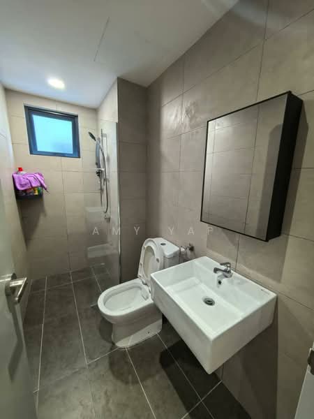 Servis Apartment untuk Disewa di M Luna - Amy Yap - Bathroom - PropertyGuru.com.my