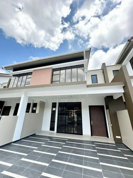 Rumah Teres 2 Tingkat untuk Disewa di Johor Bahru (Johor) - APRILIA CHAYADI - PropertyGuru.com.my