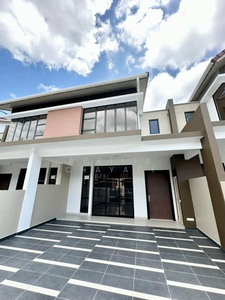 Rumah Teres 2 Tingkat untuk Disewa di Johor Bahru (Johor) - APRILIA CHAYADI - PropertyGuru.com.my