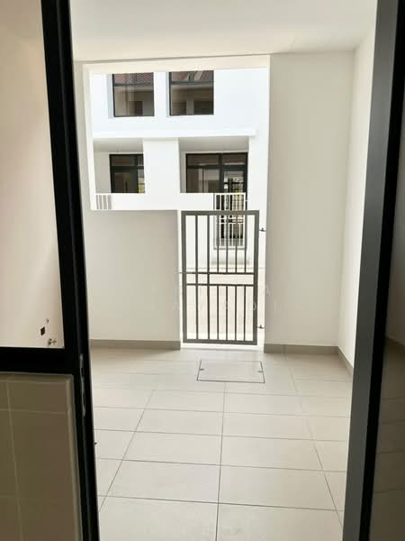 Rumah Teres 2 Tingkat untuk Disewa di Johor Bahru (Johor) - APRILIA CHAYADI - PropertyGuru.com.my