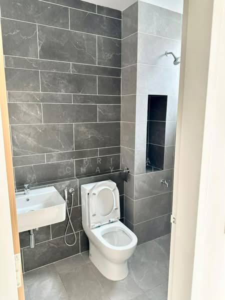 Rumah Teres 2 Tingkat untuk Disewa di Johor Bahru (Johor) - APRILIA CHAYADI - PropertyGuru.com.my