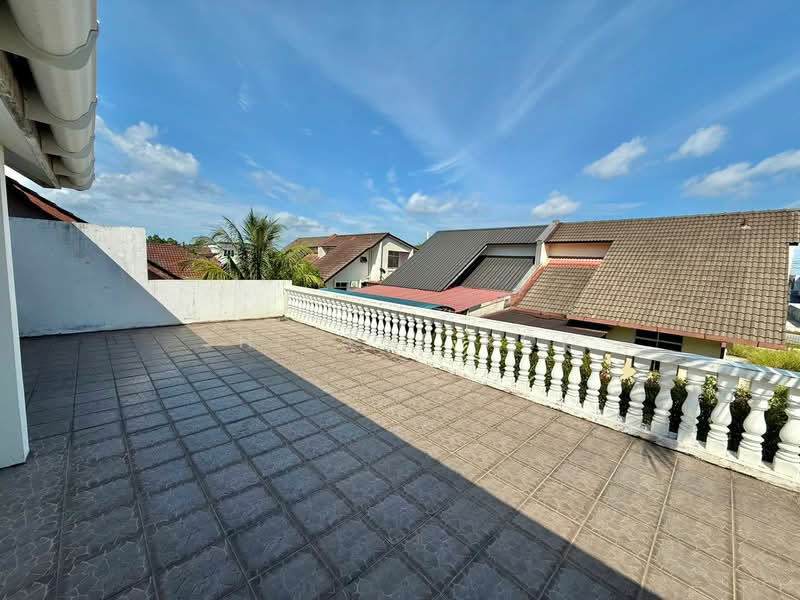 Rumah Berkembar untuk Dijual di Tabuan Laru (Kuching) - Sherene Kok - Exterior - PropertyGuru.com.my