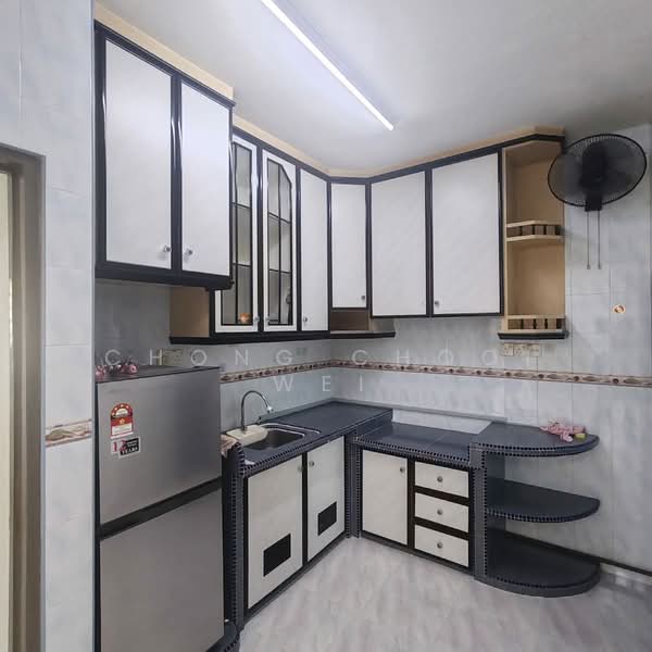 Pangsapuri untuk Disewa di Desa Permata Pearl Block 9 - Chong Chooi Wei - Kitchen - PropertyGuru.com.my