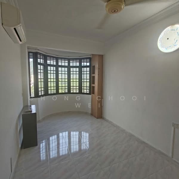Pangsapuri untuk Disewa di Desa Permata Pearl Block 9 - Chong Chooi Wei - Living Room - PropertyGuru.com.my