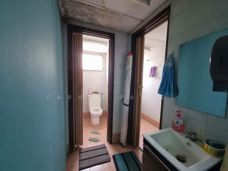 Office for Rent in Shah Alam (Selangor) - Farhan Rafael - Bathroom - PropertyGuru.com.my