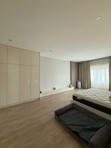 Kondominium untuk Dijual di Sri Alam Condominium - YG Chong - Bedroom - PropertyGuru.com.my