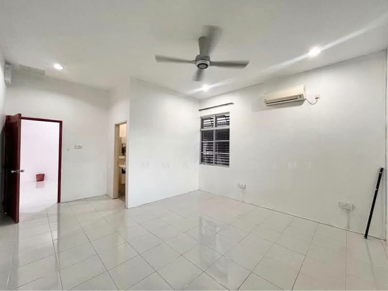 Bungalow for Sale in Taman Kijal Meraga (Kijal) - Muhammad Najmi - Interior - PropertyGuru.com.my