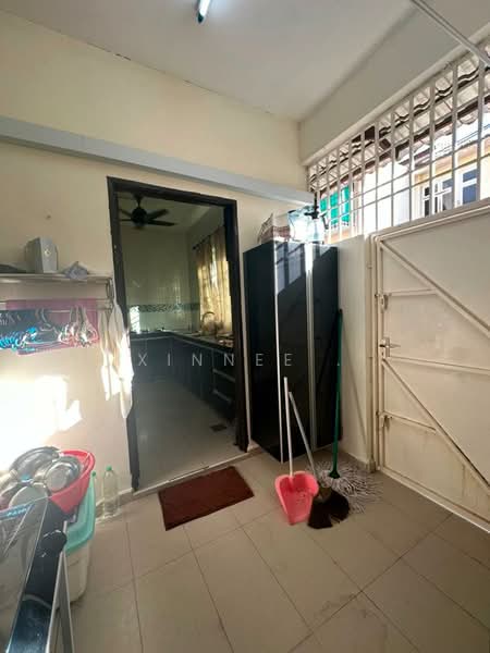 Rumah Teres 2 Tingkat untuk Disewa di Bayan Lepas (Penang) - Xinnee . - Kitchen - PropertyGuru.com.my