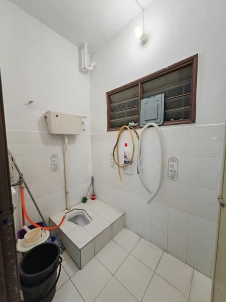 Rumah Teres 2 Tingkat untuk Dijual di Taman Sungai Besi Indah (Seri Kembangan) - June Tan - PropertyGuru.com.my