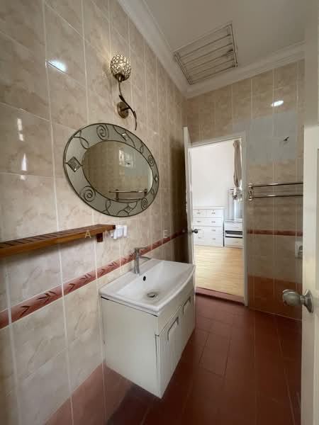 2-storey Terraced House for Sale in Putra Heights (Subang Jaya) - Angie Ng - Bathroom - PropertyGuru.com.my