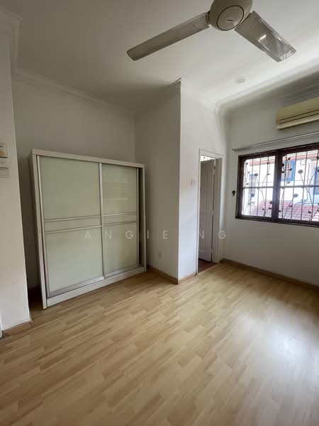 2-storey Terraced House for Sale in Putra Heights (Subang Jaya) - Angie Ng - Bedroom - PropertyGuru.com.my
