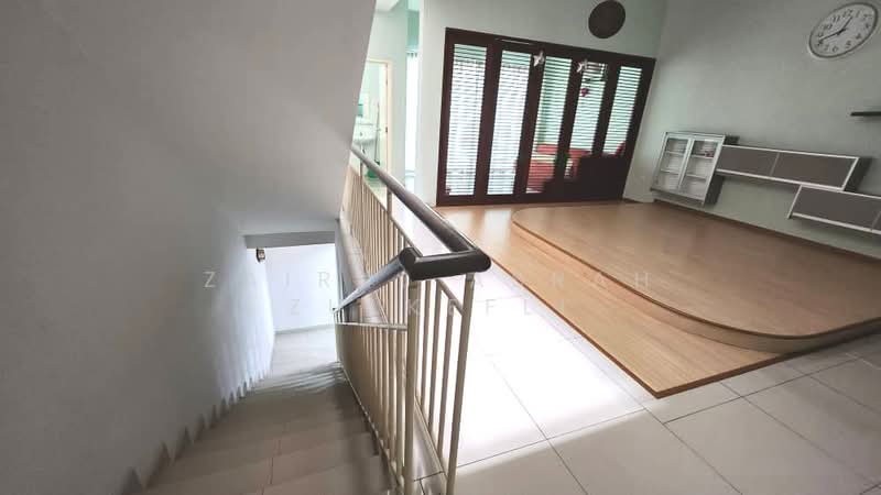 Rumah Teres 2.5 Tingkat untuk Dijual di Kajang (Selangor) - Zairul Asrah Zulkefli - Living Room - PropertyGuru.com.my