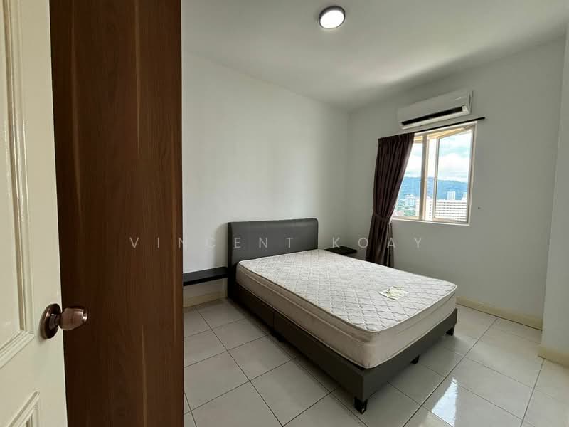 Condominium for Rent at Gold Coast Resort Condominium - Vincent Koay - Bedroom - PropertyGuru.com.my