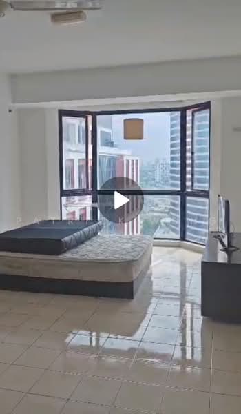 Servis Apartment untuk Dijual di Amcorp Serviced Suites - Patrick Wong - Bedroom - PropertyGuru.com.my