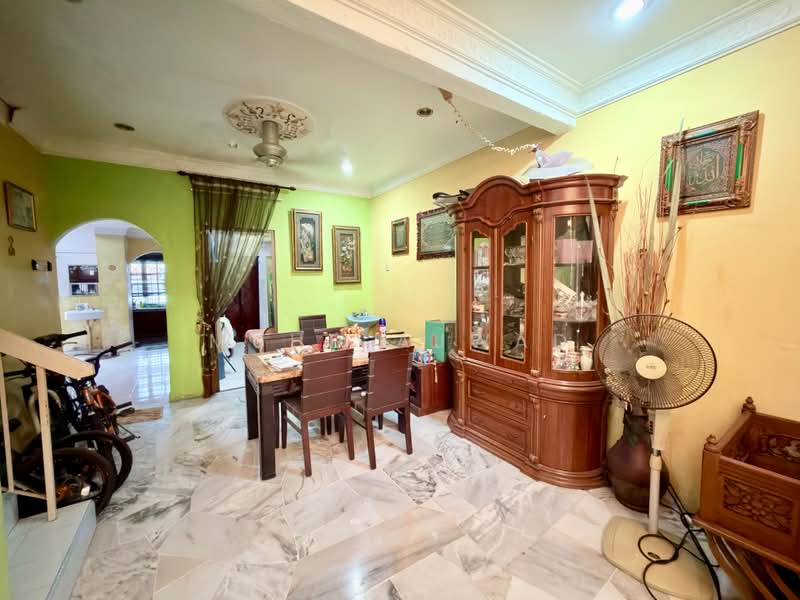 Rumah Teres 2-Tingkat untuk Dijual di Taman Rakan Cheras (Cheras) - Muhd Ajwad - PropertyGuru.com.my