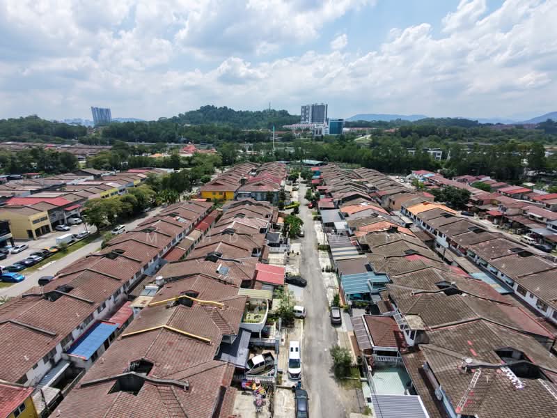Rumah Teres 2-Tingkat untuk Dijual di Taman Rakan Cheras (Cheras) - Muhd Ajwad - PropertyGuru.com.my