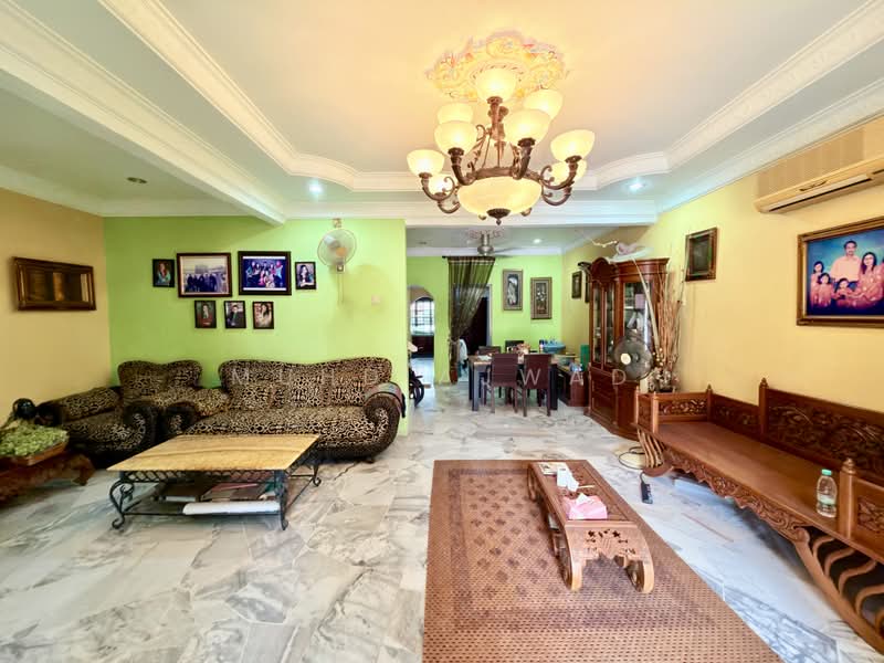 Rumah Teres 2-Tingkat untuk Dijual di Taman Rakan Cheras (Cheras) - Muhd Ajwad - PropertyGuru.com.my