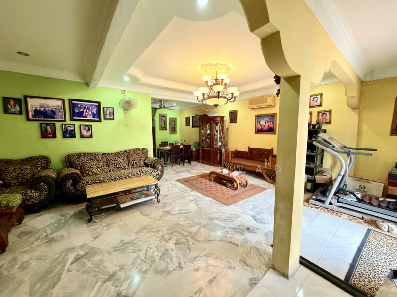 Rumah Teres 2-Tingkat untuk Dijual di Taman Rakan Cheras (Cheras) - Muhd Ajwad - PropertyGuru.com.my