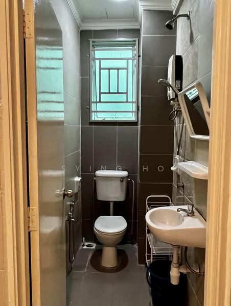 Kondominium untuk Disewa di D'suria Condominium - Sying Ho - Bathroom - PropertyGuru.com.my