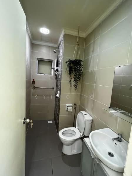 Kondominium untuk Disewa di D'suria Condominium - Sying Ho - Bathroom - PropertyGuru.com.my