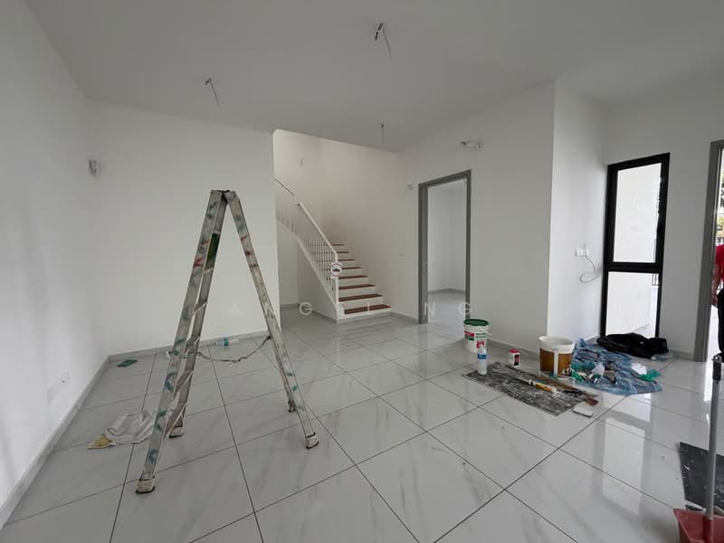 Rumah Berkembar untuk Dijual di Bandar Sungai Long (Selangor) - Angel Ng - PropertyGuru.com.my