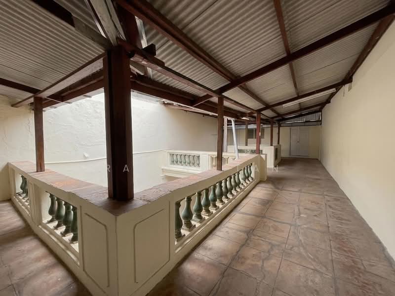 Shop for Sale in Melaka (Melaka City) - Ramona Tan - Corridor - PropertyGuru.com.my
