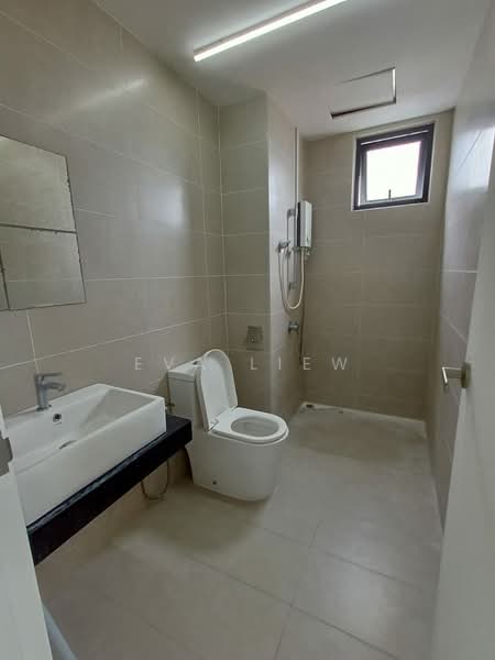 Kondominium untuk Dijual di Artis 3 Residence - Eva Liew - Bathroom - PropertyGuru.com.my