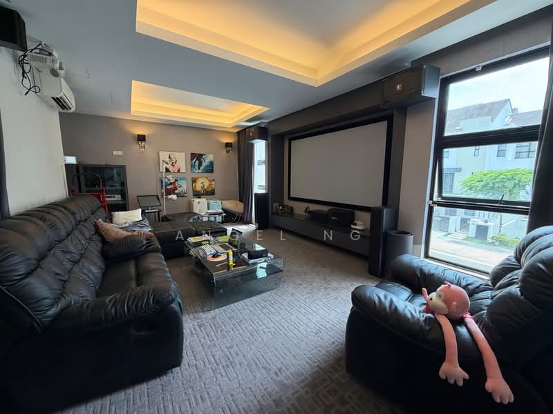 Rumah Berkembar untuk Dijual di Bandar Sungai Long (Selangor) - Angel Ng - Living Room - PropertyGuru.com.my