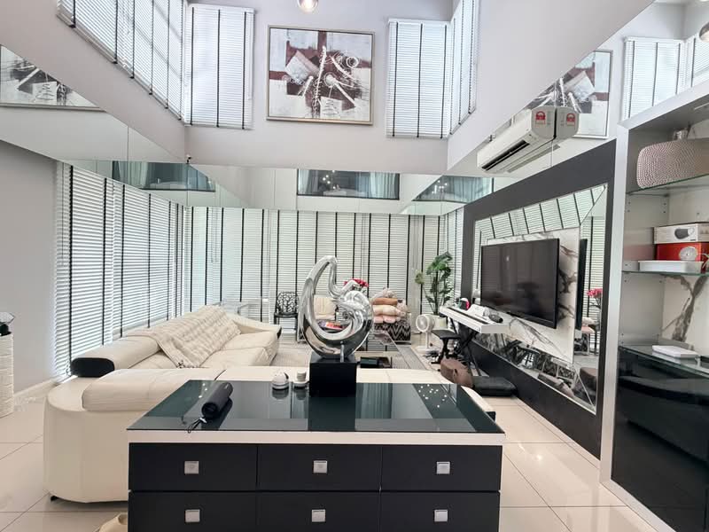Rumah Berkembar untuk Dijual di Bandar Sungai Long (Selangor) - Angel Ng - Living Room - PropertyGuru.com.my