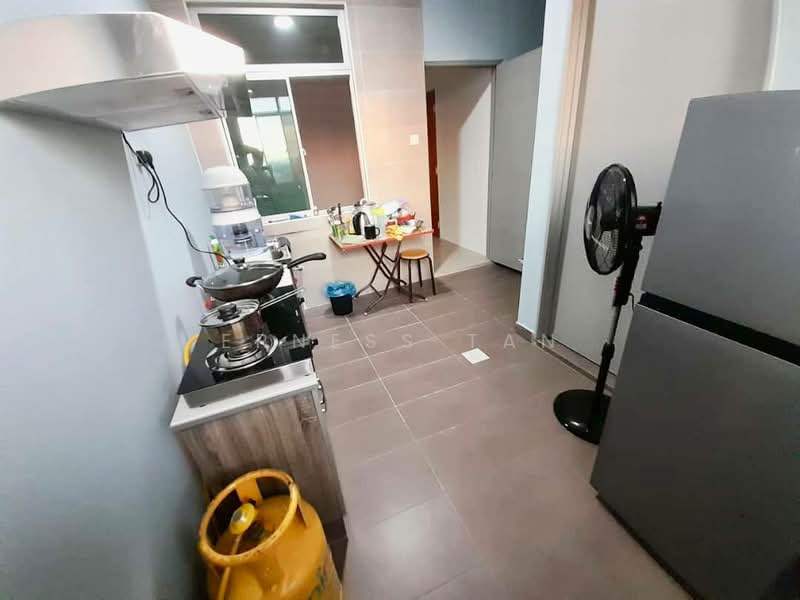Apartment for Sale at Villa Krystal @ Bandar Selesa Jaya - Erness Tan - Kitchen - PropertyGuru.com.my