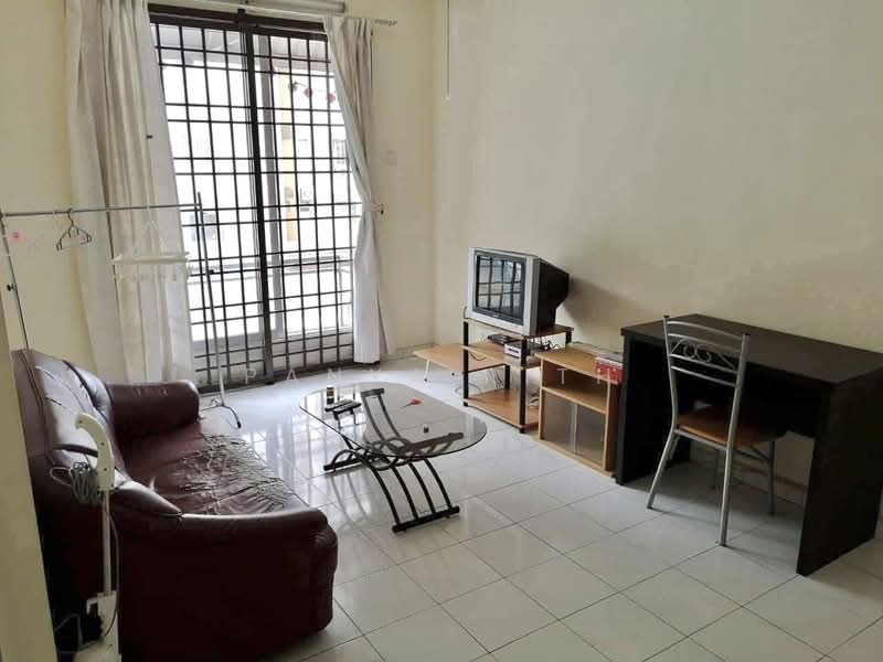 Pangsapuri untuk Dijual di Desa Alor Vista - Panya Rith - Living Room - PropertyGuru.com.my