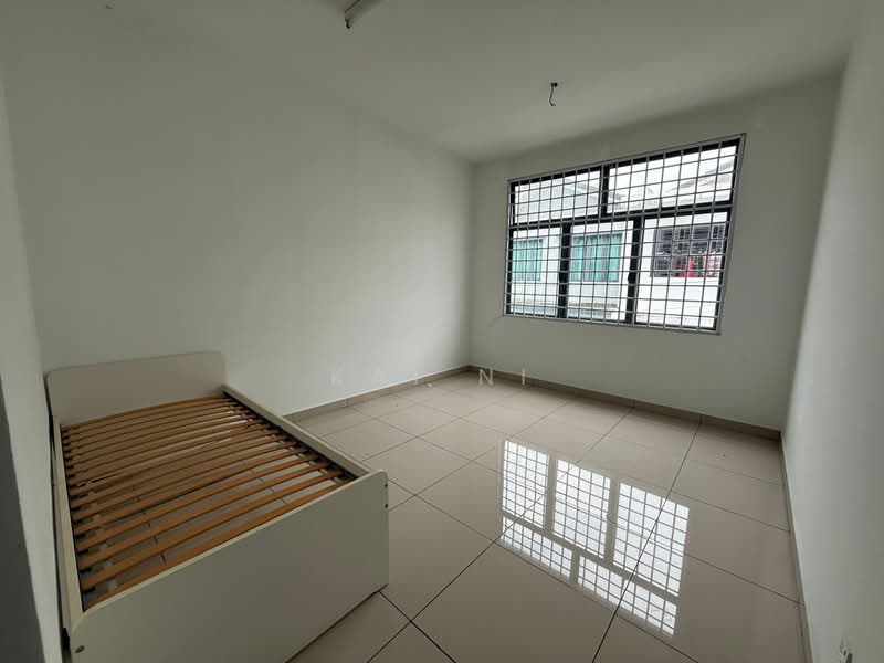Rumah Teres 2 Tingkat untuk Disewa di Taman Redang (Johor Bahru) - Kai Ni - Bedroom - PropertyGuru.com.my