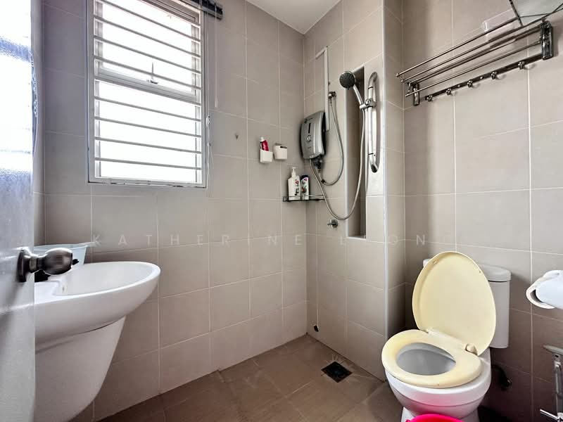 Rumah Teres 2 Tingkat untuk Dijual di Rawang (Selangor) - Katherine Leong - Bathroom - PropertyGuru.com.my