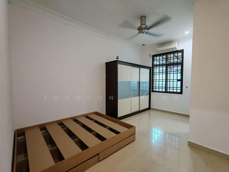 2-storey Terraced House for Sale in Taman Nusa Bestari 2 (Iskandar Puteri (Nusajaya)) - Johnson Chong - Bedroom - PropertyGuru.com.my