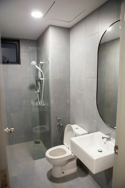 Kondominium untuk Disewa di M Vertica - Irma Rose - Bathroom - PropertyGuru.com.my