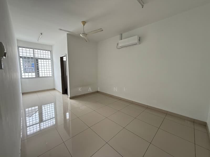 2-storey Terraced House for Rent in Taman Molek (Johor Bahru) - Kai Ni - Interior - PropertyGuru.com.my