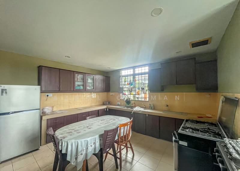 Bungalow for Sale in Taman Dato Haji Abdul Samad (Port Dickson) - Azrul Othman - Kitchen - PropertyGuru.com.my