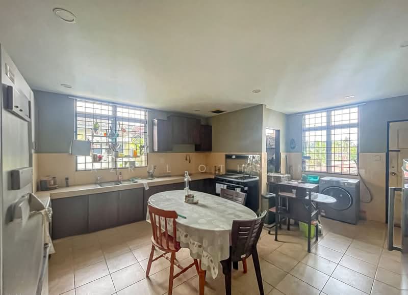 Bungalow for Sale in Taman Dato Haji Abdul Samad (Port Dickson) - Azrul Othman - Kitchen - PropertyGuru.com.my