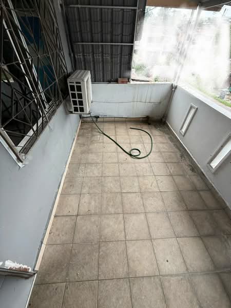 2-storey Terraced House for Sale in Taman Desa Cemerlang (Ulu Tiram) - Zack Chow - Balcony - PropertyGuru.com.my